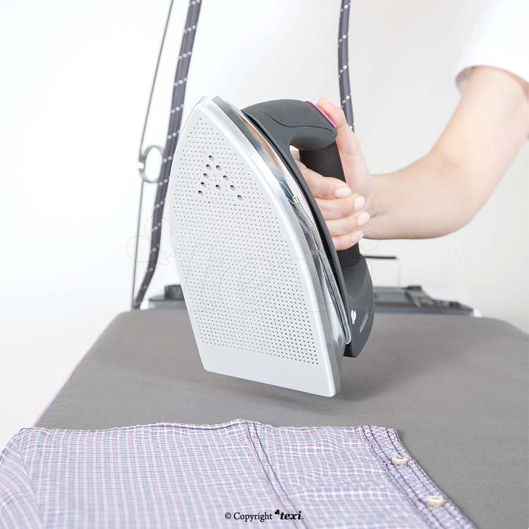 TEXI HESTIA - Compact ironing table with automatic, integrated steam generator and iron - PTFE shoe for iron and bottle for filling steam generator tank for FREE - 4 Compact ironing table with automatic, integrated steam generator and iron - PTFE shoe for iron and bottle for filling steam generator tank for FREE