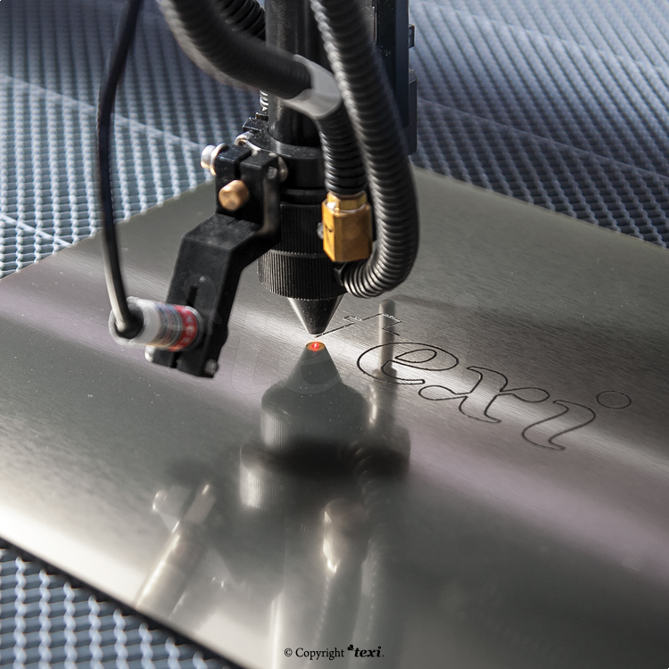 TEXI SPECTRA 130x90 - Cutting and engraving laser machine - 5 Cutting and engraving laser machine