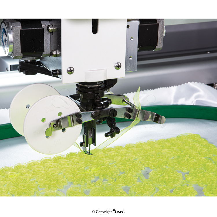 TEXI 1501 TS PREMIUM R SET - 15-needle embroidery machine with base and head for sewing the ribbon - 2 15-needle embroidery machine with base and head for sewing the ribbon