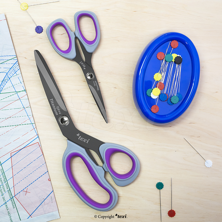 TEXI TITANIUM TiDuo850 - Titanium coated dressmaker shears 8 1/4" (21 cm) and hobby - craft scissors 5 1/4" (13 cm) - 4 Titanium coated dressmaker shears 8 1/4" (21 cm) and hobby - craft scissors 5 1/4" (13 cm)